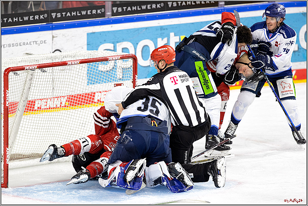 PENNY DEL;  Kölner Haie - Straubing Tigers; Köln, 09.10.2022